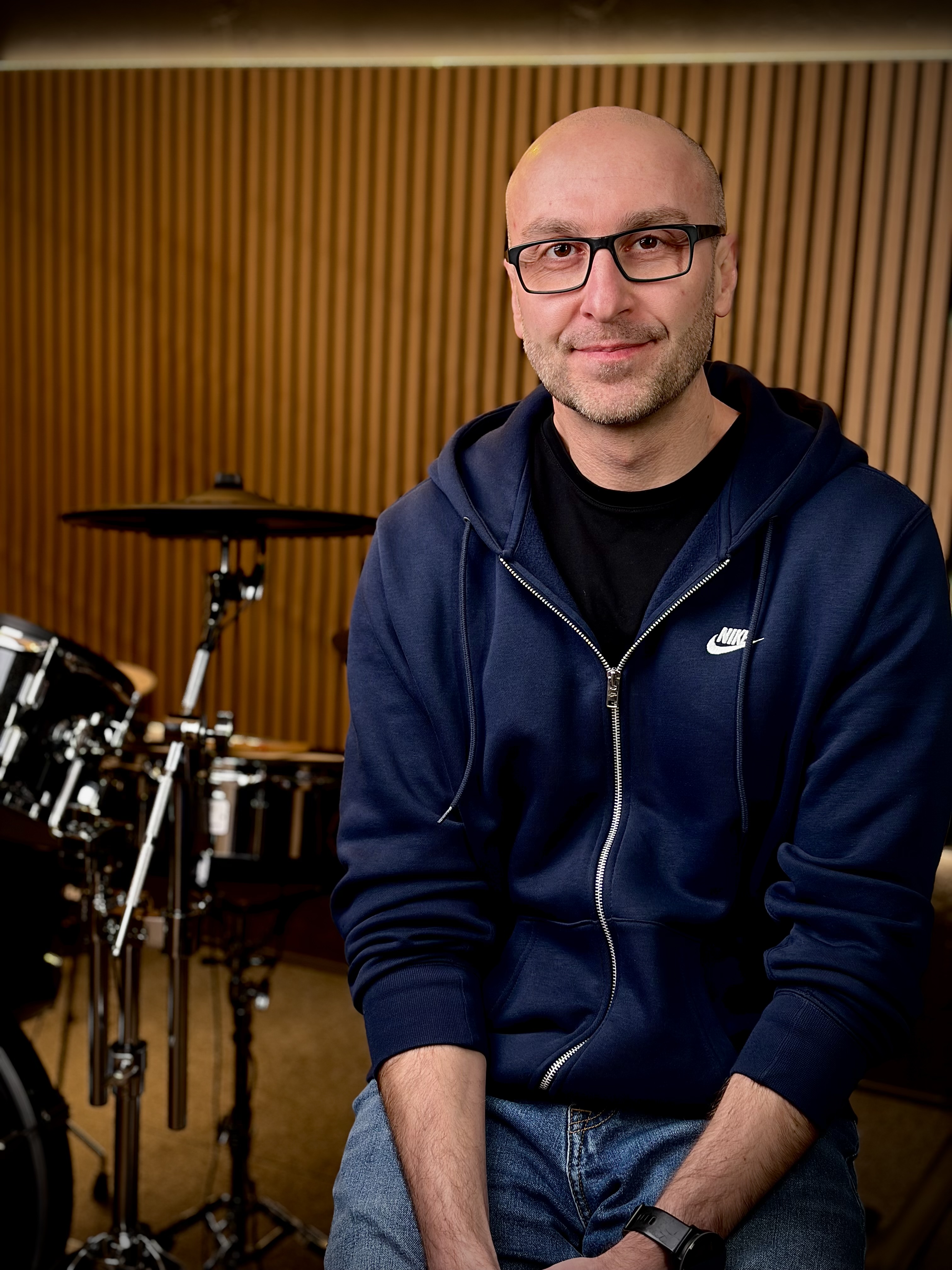 Alex Schiera am Schlagzeug